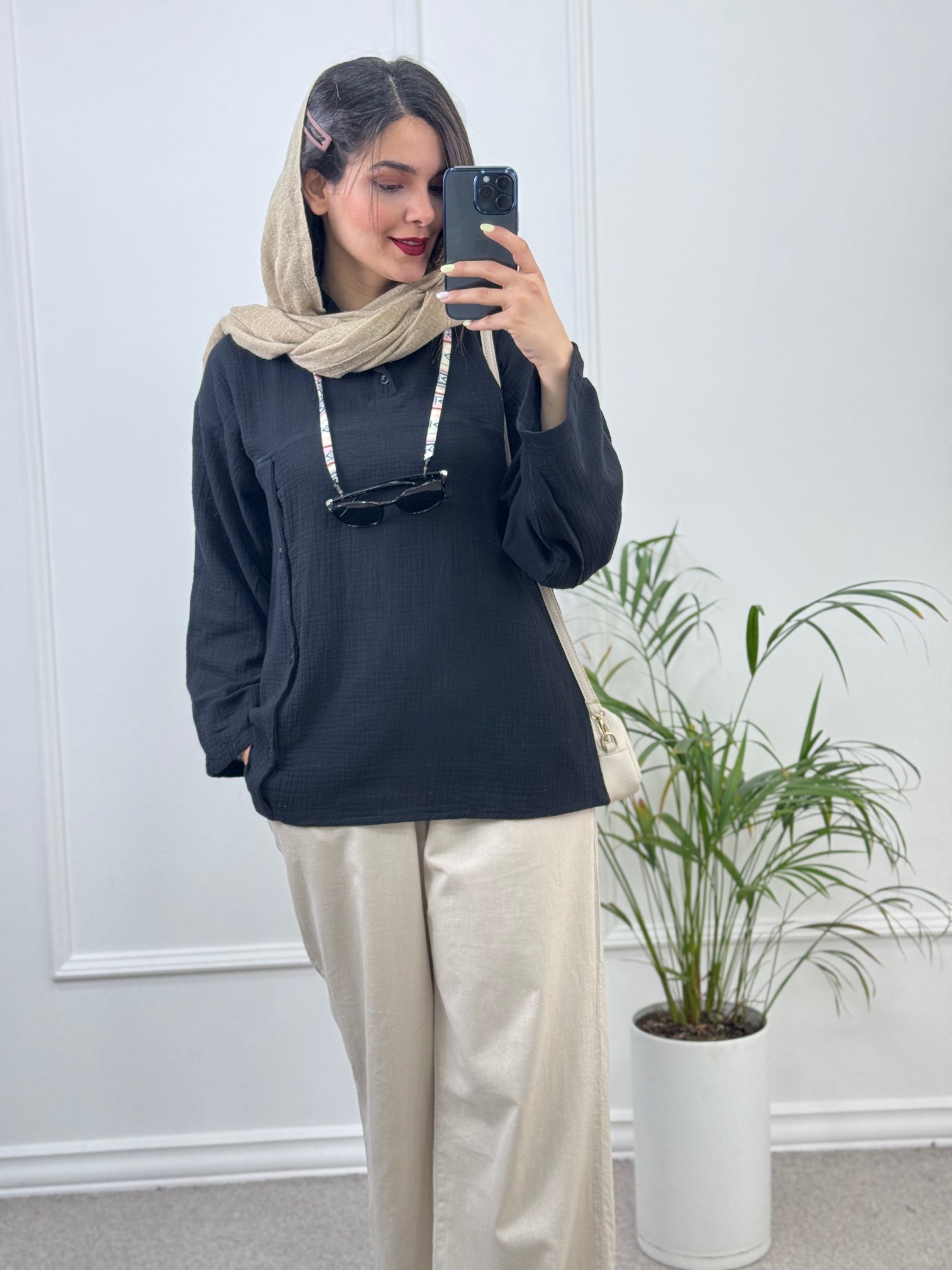 مانتو-دبل-فیس-رِبکا