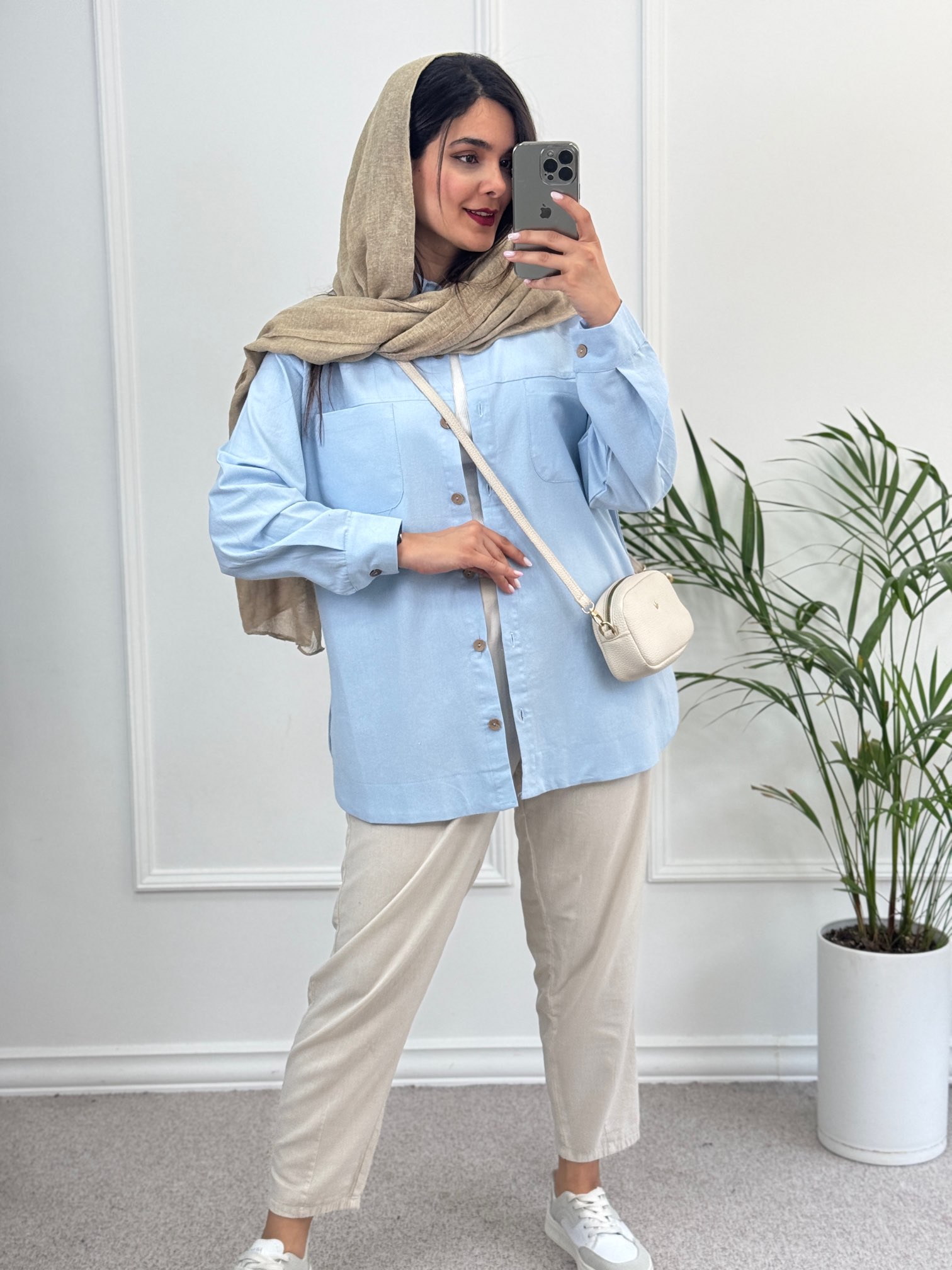 مانتو-لینن-نگار